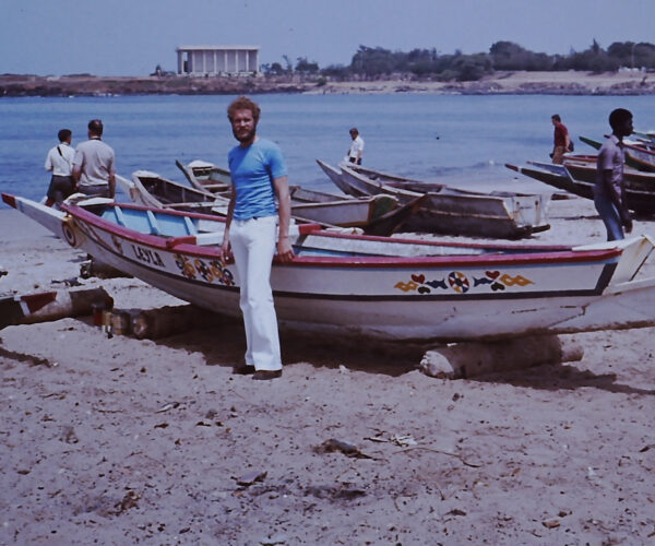 Wim in Senegal tijdens de proeftocht Hr.Ms. Piet Heyn