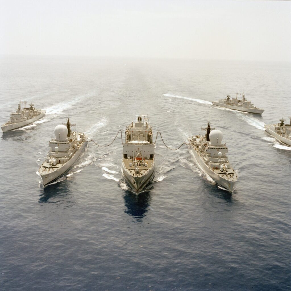The squadron in the Caribbean. The two guided weapon frigates HNLMS Tromp (1975-1999) and HNLMS De Ruyter (1976-2001) are pictured simultaneously loading oil from the supply ship HNLMS Zuiderkruis (1975-) (from the Netherlands Institute of Military History).