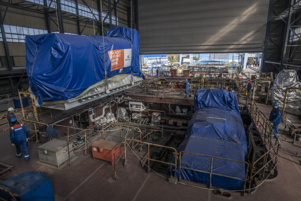 Recently, four Wärtsilä W31 diesel generators have been installed in one of the sections of the ship.