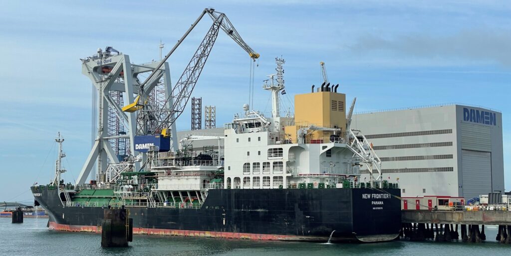 LNG tanker and bunker ship New Frontier1.