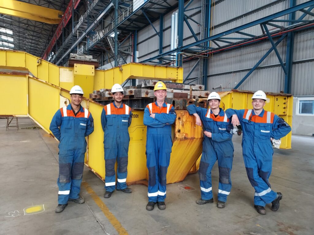 The construction workers (from left): Michael Uijleman, Martyllo Henriquez, Cees van Cadsand, Jonas van der Heijden and Hubert Dametka.