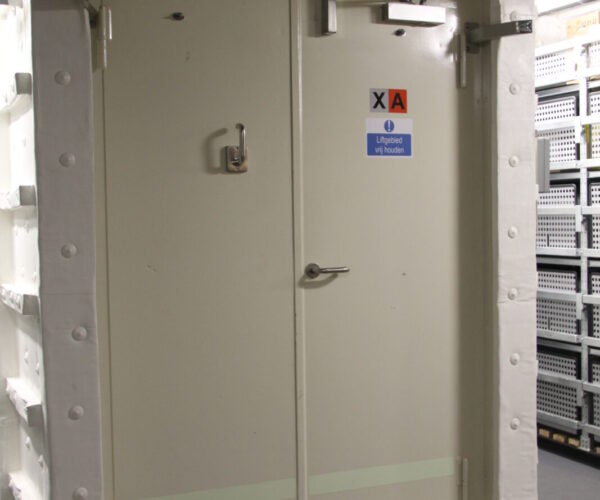 A60 certified fireproof lift doors are being used on the CSS.