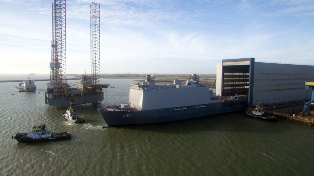 HNLMS Johan de Witt has left the dry dock at Damen Shiprepair Vlissingen (DSV) more than a week ahead of schedule.