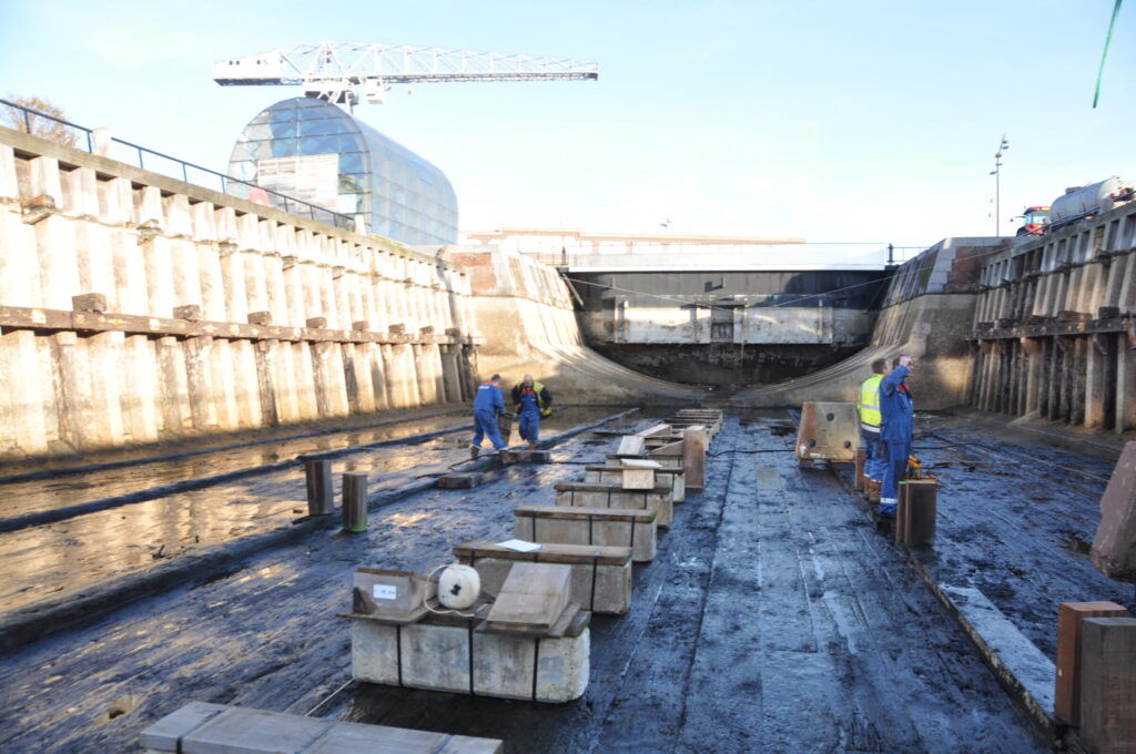 At the start of 2022, DSV built the ship cradle on which the museum ship Mercuur now rests in the Dokje van Perry.