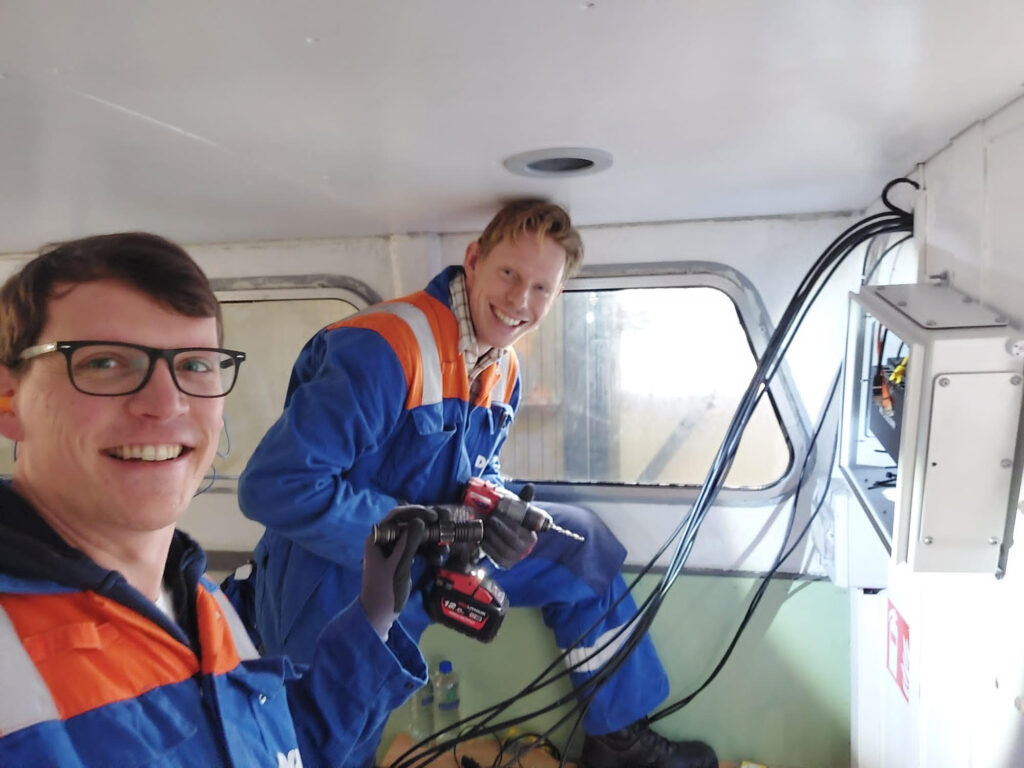 Working on the F.A.S.T. project: Electrical & Automation Engineer Pieter de Korte (left) and F.A.S.T. Project Leader Jochem Nonhebel.