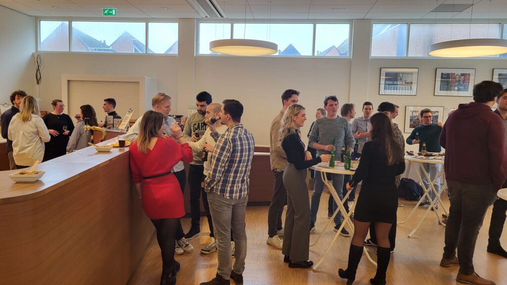 Young Damen organises monthly drinks and regular events.