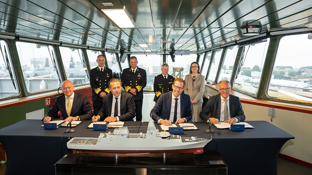 De ondertekening van het ASWF-contract vond plaats tijdens SAIL Den Helder.