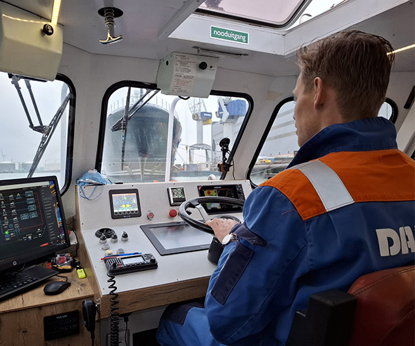 F.A.S.T.-projectleider Jochem Nonhebel aan het roer.